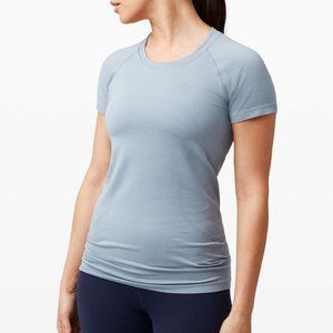 Lululemon Swiftly Tech 2.0 Short-Sleeve Chambray
